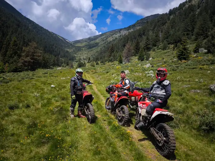 Open mountain ridge views in the Pirin near Bansko